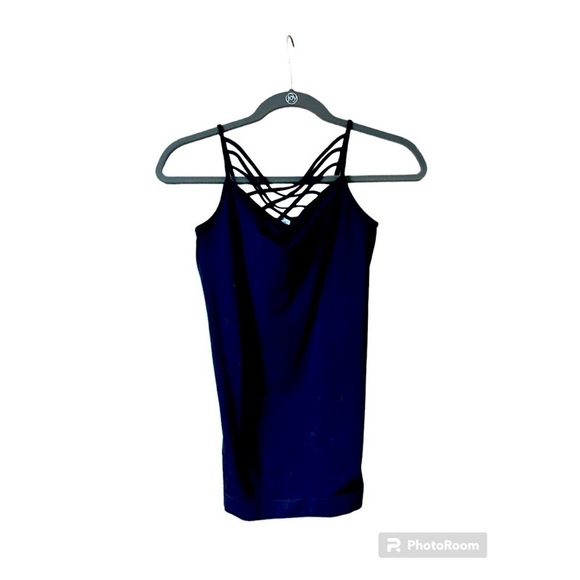 Yelete one size fits most black tank top - Picture 1 of 4